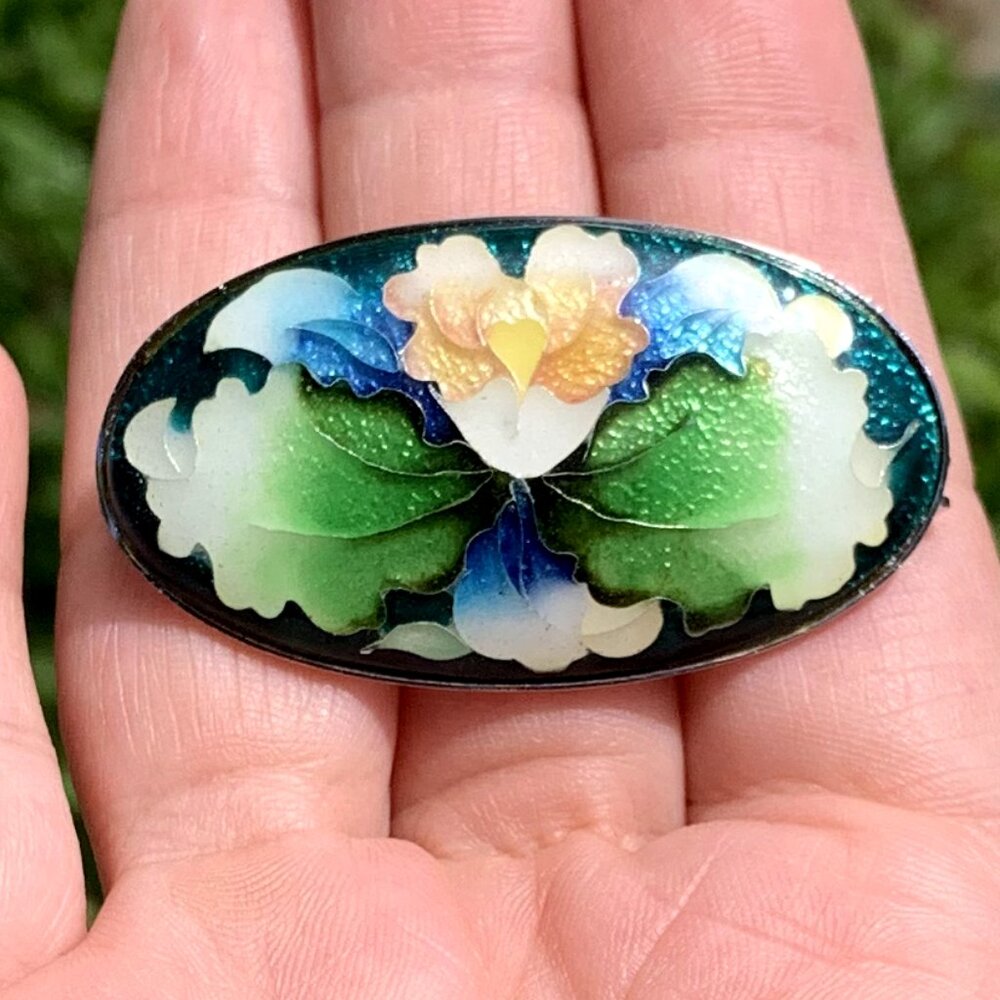 Vtg Asian Lily Floral Cloisonne Brooch